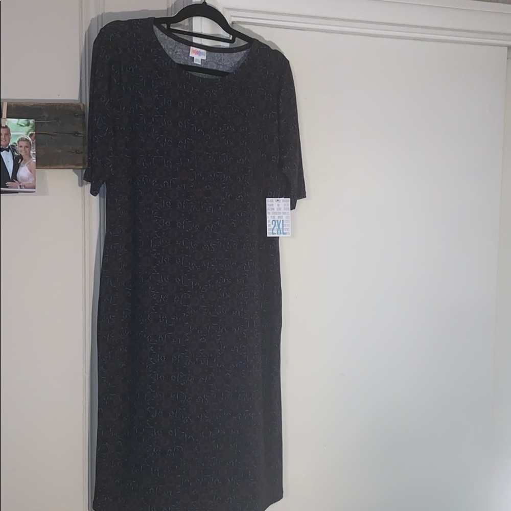 LiLaRoe Julia pencil dress